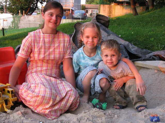 jacob-whit-tamara Tamara Fox (Brian's daughter), Whitney & Jacobb Petersheim (Daryl's daughter and son)